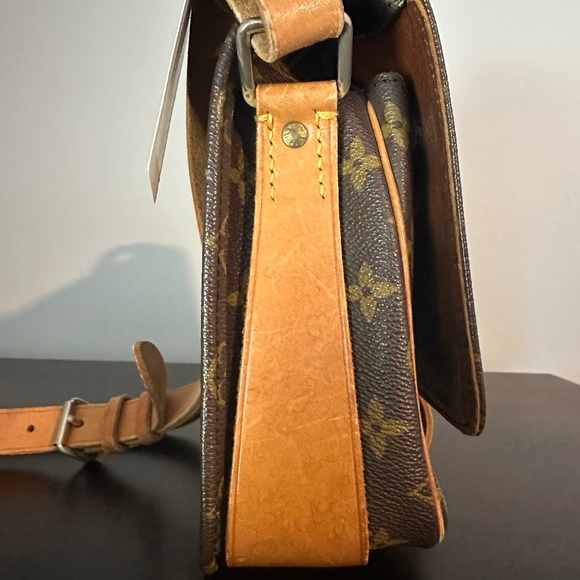Authentic Louis Vuitton Crossbody Cartouchiere MM Brown Monogram - Picture 11 of 16